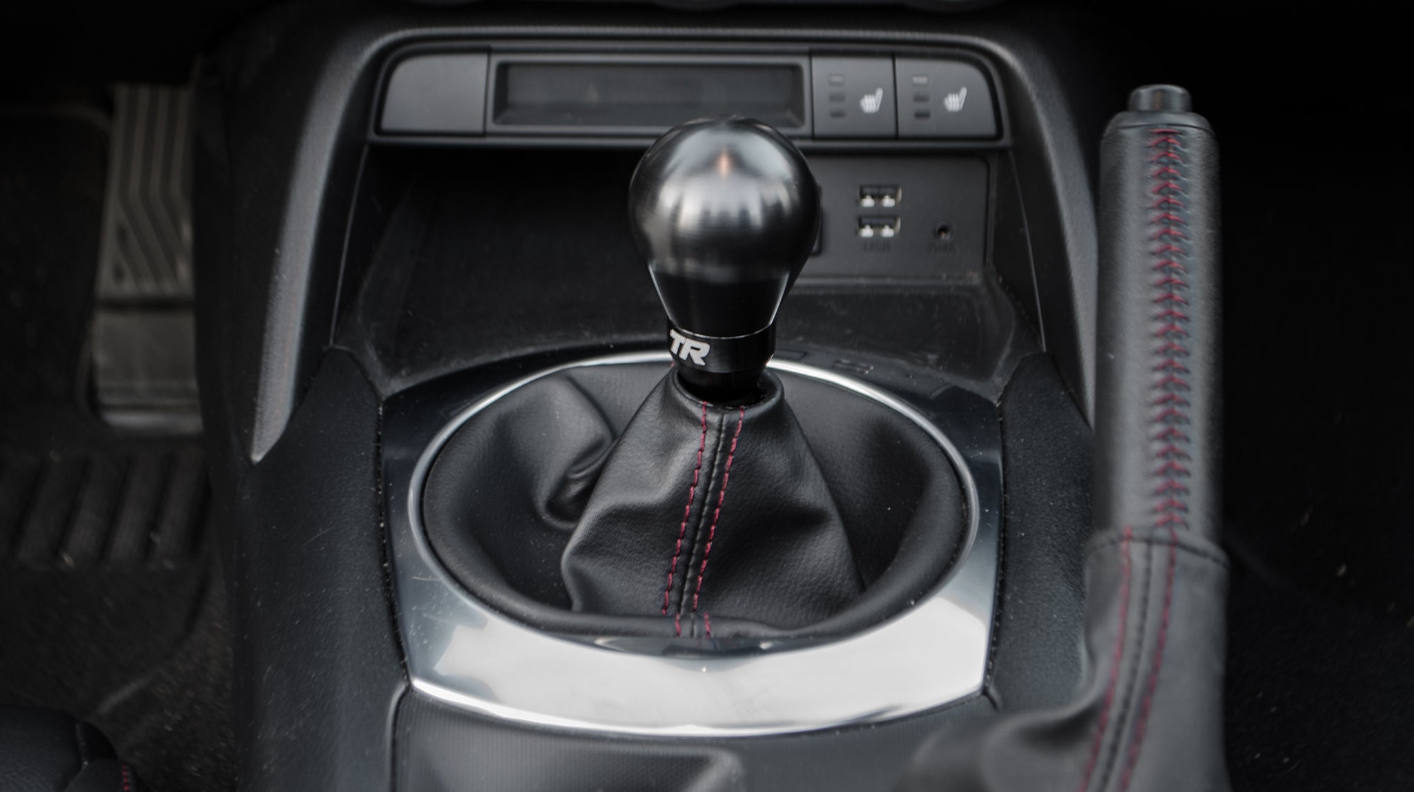 TR Shift Knob for Mazda / Mitsubishi / Nissan