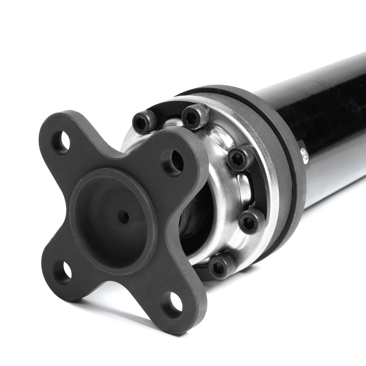 Front-facing view of the TR-DS1000 flange, fasteners and carbon fiber driveshaft tube